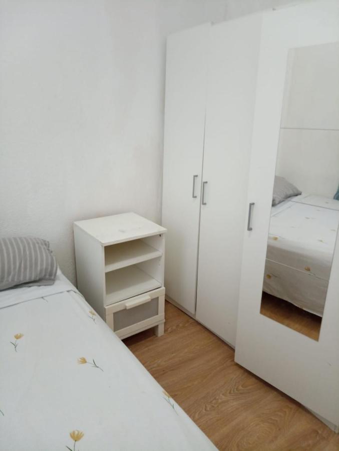 Apartamento En Francos Rodriguez, Junto A Bravo Murillo Apartment Madrid Exterior foto